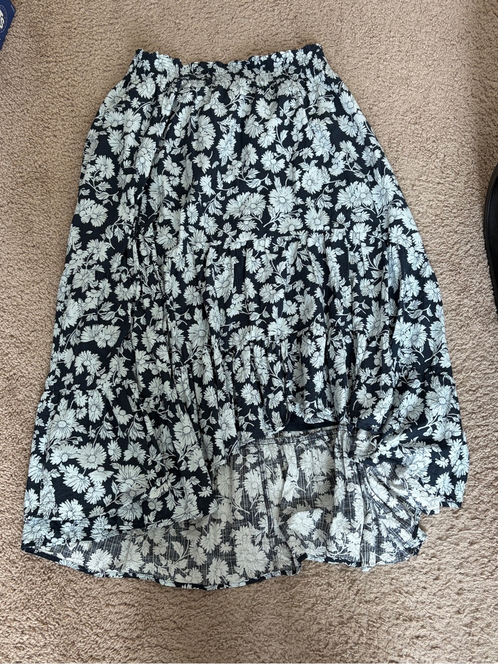 LC Lauren Conrad Black and White Floral High-Low Skirt